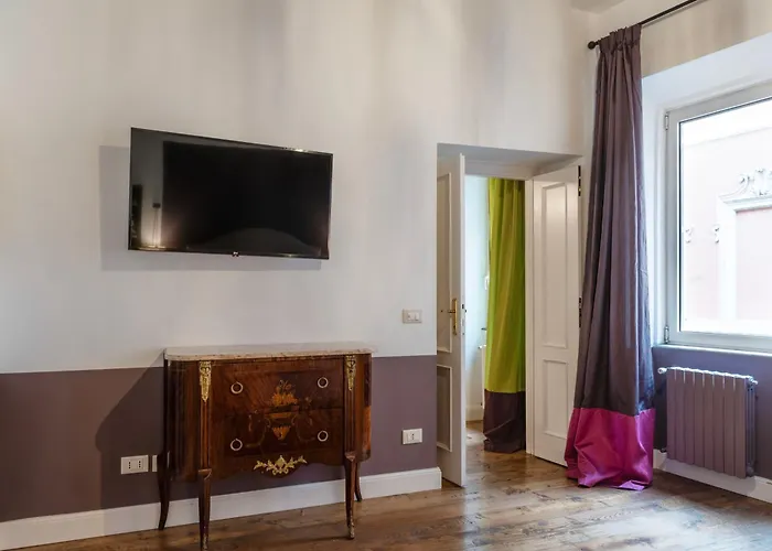 Residenza Clodio Spanish Steps
